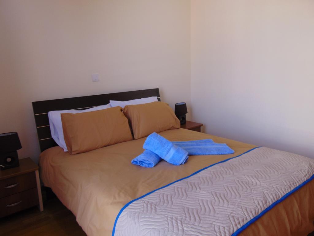 Ithaki Phinikoudes Apartment No. 205 Larnaca Phòng bức ảnh