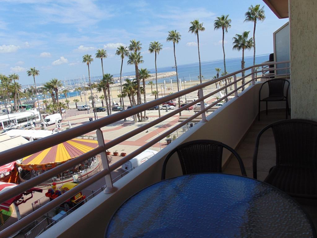 Ithaki Phinikoudes Apartment No. 205 Larnaca Phòng bức ảnh