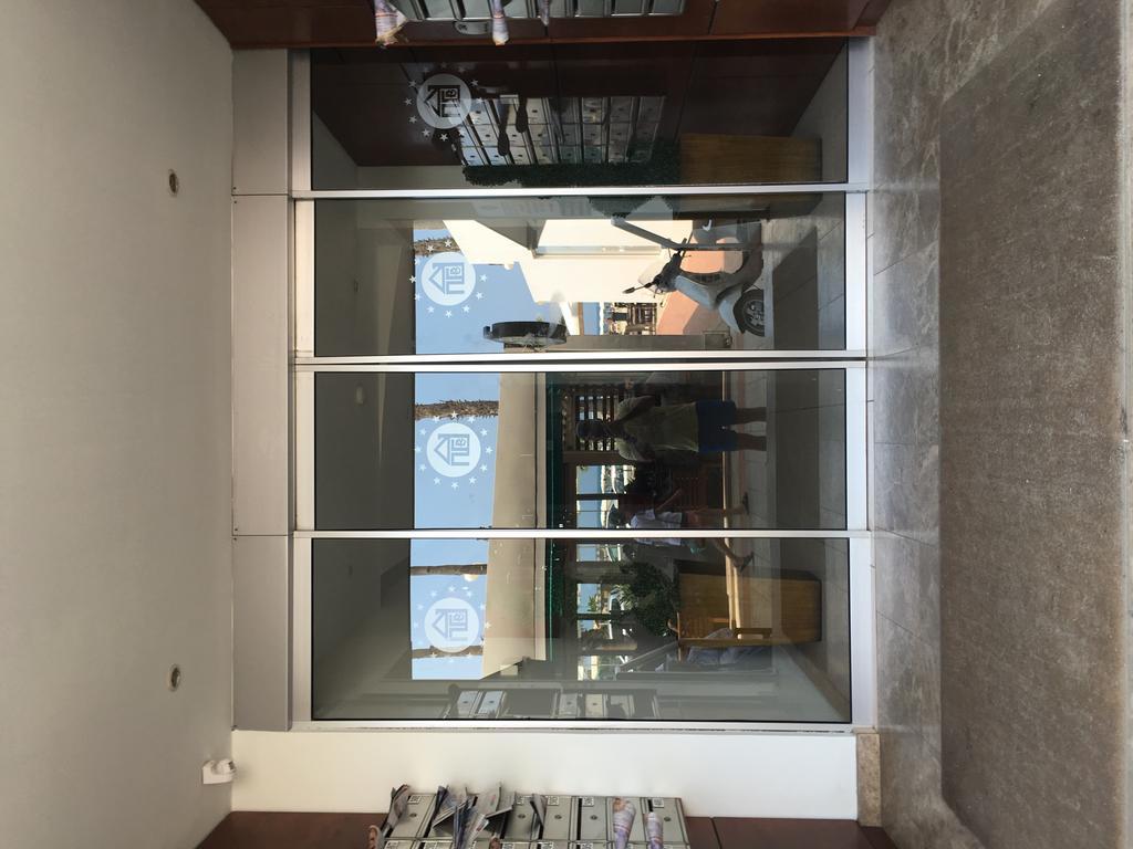 Ithaki Phinikoudes Apartment No. 205 Larnaca Ngoại thất bức ảnh